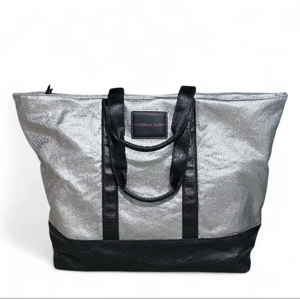 VICTORIA'S SECRET Silver Black Metallic Weekend Tote Bag‎ Zipper Closure NWT